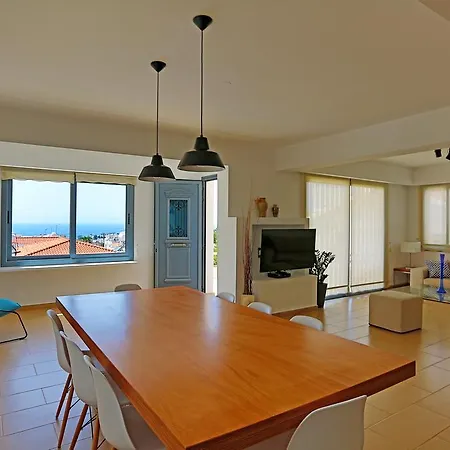 Infinite Blu פאפוס