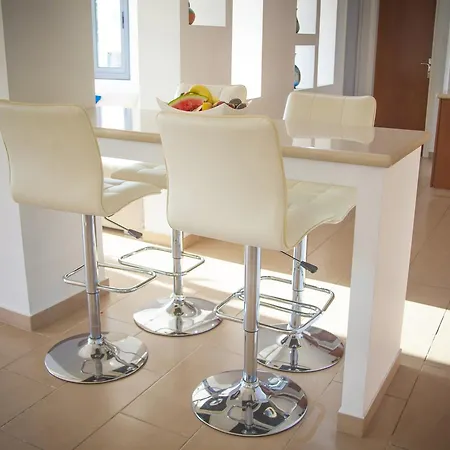 Vila Infinite Blu