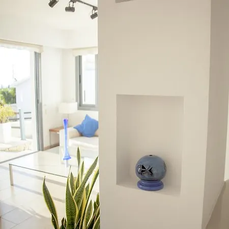 Villa Infinite Blu *