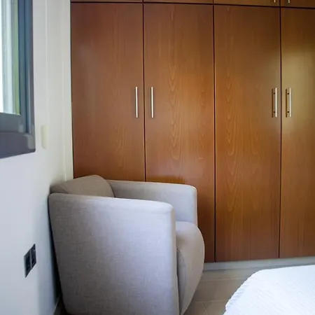 Infinite Blu וילה