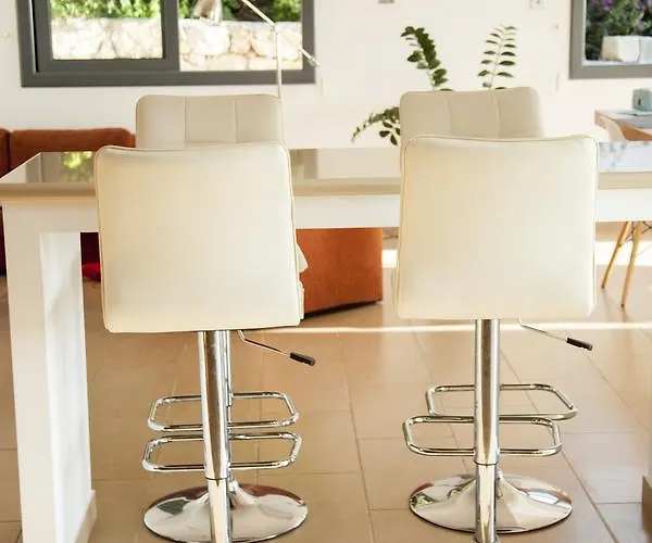 Infinite Blu Vila Paphos