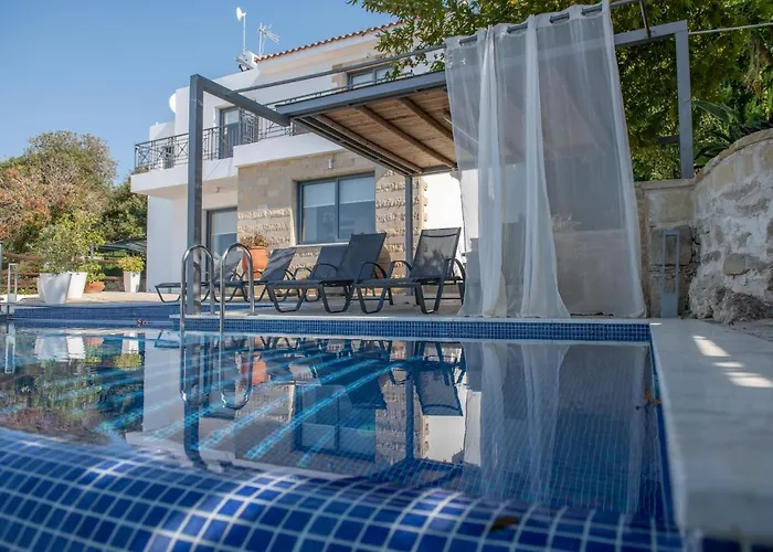 Infinite Blu * Paphos